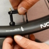 Wentylki Zaworki MOMUM TAV Aluminiowe 2szt Klucz Tubeless Bezdętkowe Presta